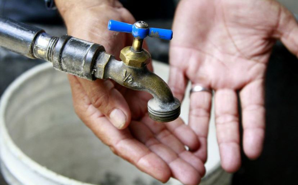 Por un corte de energía, Chamical quedó sin agua potable